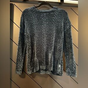 Orvis Chenille Blue Gray Crew Neck Sweater